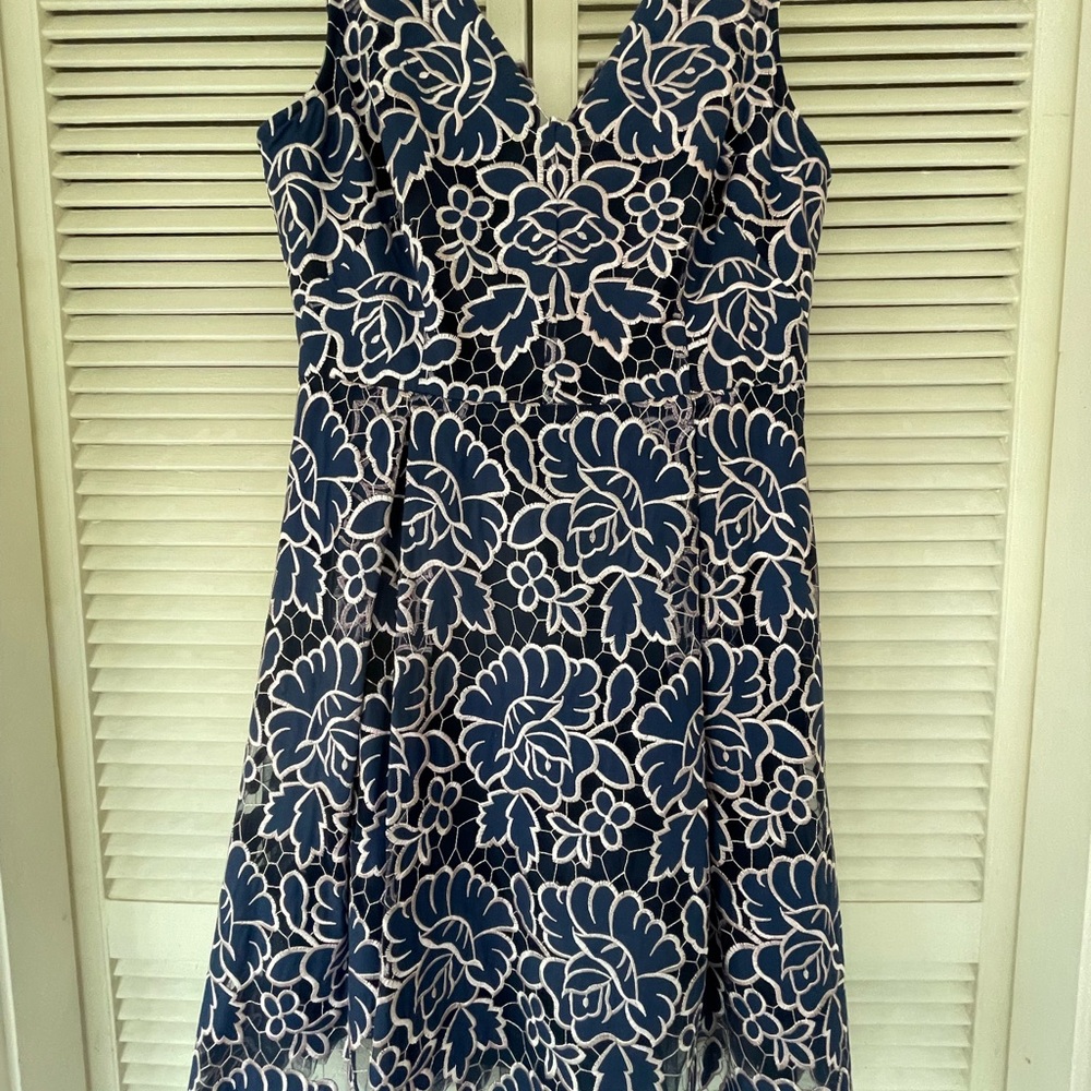 Moss & Spy Primrose dress - Picture 4 of 10